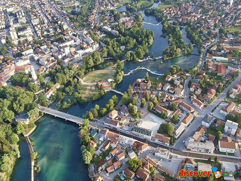Bihać este un oraș de pe râul Una din nord-vestul Bosniei și Herțegovinei, în regiunea Bosanska Krajina.